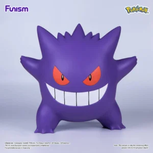 Pokémon Gengar – Home Collection (43 cm) Maak een statement met de Pokémon Gengar – Home Collection van Funism. Deze iconische Ghost-type Pokémon is uitgevoerd in een krachtig design en is een absolute eyecatcher voor elke kamer, game room of Pokémon-display. Met een hoogte van ongeveer 43 cm en vervaardigd uit hoogwaardig PVC, combineert deze Gengar een indrukwekkend formaat met een strakke afwerking. Perfect voor collectors die hun collectie willen upgraden of voor fans die op zoek zijn naar een uniek decoratief item. ✨ Waarom deze Gengar? Donkere vibes, herkenbaar design en een premium uitstraling — een must-have voor elke Gengar-fan. Specificaties Brand: Funism Series: Pokémon Materiaal: PVC Hoogte: ca. 43 cm 🛒 Nu verkrijgbaar bij Collector Store