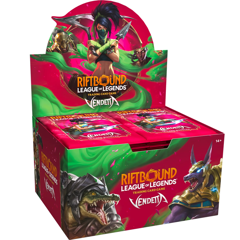 Riftbound: League of Legends TCG – Vendetta Booster Box Betreed opnieuw de Rift met Vendetta, de vierde set van Riftbound: League of Legends TCG. Deze uitbreiding brengt nieuwe Champions, krachtige kaarten en nieuwe mechanics naar het speelveld. Voor het eerst worden er bovendien nieuwe Domain-combinaties geïntroduceerd, waardoor er nog meer mogelijkheden ontstaan om nieuwe decks en strategieën te bouwen. De Vendetta Booster Box bevat 24 booster packs met ieder 14 kaarten. De set bestaat uit meer dan 160 verschillende kaarten en bevat daarnaast meer dan 50 Showcase-kaarten om te ontdekken. Vendetta brengt verschillende bekende Champions uit League of Legends naar Riftbound, waaronder Mel, Ambessa, Shen en Zed. Met nieuwe Legends, mechanics en Domain-combinaties biedt deze set volop nieuwe mogelijkheden voor zowel bestaande spelers als verzamelaars. Riftbound is ontworpen voor verschillende manieren van spelen. Neem het tegen elkaar op in een strategisch 1-tegen-1 duel, speel samen in 2-tegen-2 of strijd met vier spelers in een spannende free-for-all. Inhoud van de Vendetta Booster Box: 24 Vendetta booster packs 14 kaarten per booster pack 336 kaarten in totaal Iedere booster bevat: 7 Common kaarten 3 Uncommon kaarten 2 foil Rare kaarten of beter 1 foil kaart van willekeurige rarity 1 token slot Een complete boosterbox voor iedereen die volop kaarten uit Riftbound: Vendetta wil openen, nieuwe decks wil bouwen en op jacht wil gaan naar de bijzondere Showcase-kaarten.