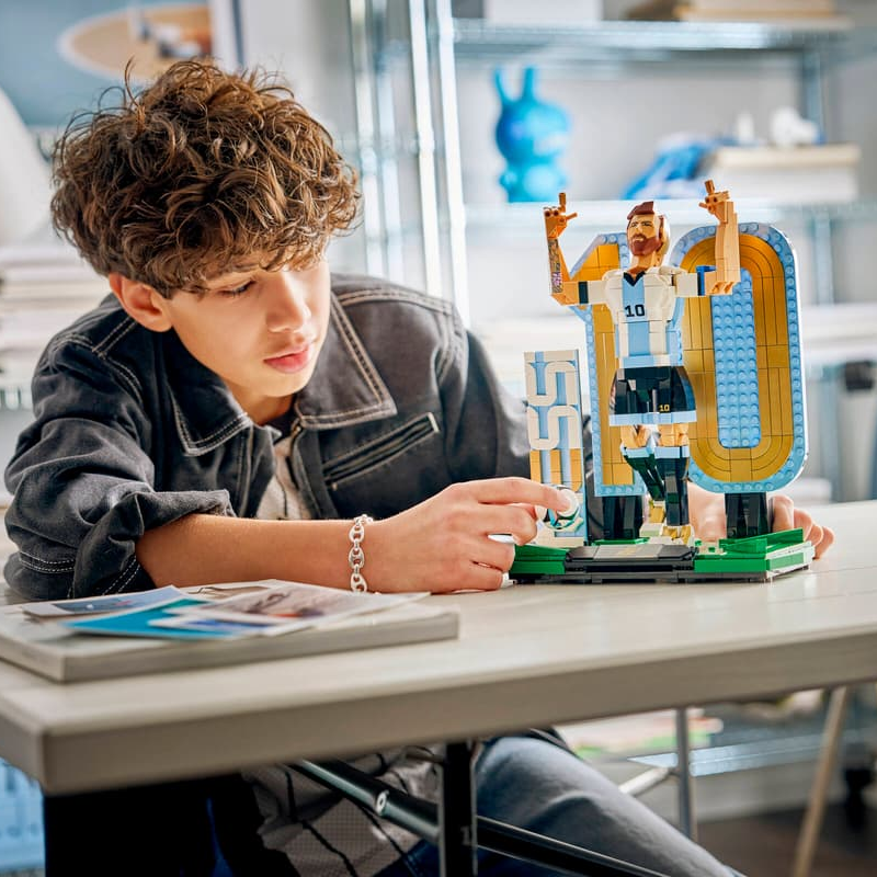 LEGO Editions – Lionel Messi Voetballegende 43015 - Afbeelding 4