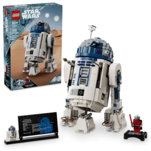 LEGO Star Wars – R2-D2 75379 Breng een van de meest iconische droids uit het Star Wars universum tot leven met deze gedetailleerde LEGO Star Wars R2-D2 bouwset. Bouw de geliefde astromech droid steen voor steen en creëer een indrukwekkend model vol herkenbare details en functies. R2-D2 beschikt over een 360 graden draaibaar hoofd, een afneembaar derde been, een bevestigbare periscoop en verschillende gereedschappen. Hierdoor kun je het model op verschillende manieren presenteren en bekende details uit de Star Wars-films nabootsen. De set wordt compleet gemaakt met een R2-D2 informatieplaatje en een kleinere LEGO R2-D2 figuur. Daarnaast bevat deze uitvoering de bijzondere Darth Malak minifiguur met lichtzwaard, die speciaal werd uitgebracht ter ere van het 25-jarig jubileum van LEGO Star Wars in 2024. Darth Malak wordt geleverd met een eigen displaystandaard met jubileumlogo. Met 1050 onderdelen en een hoogte van ongeveer 24 cm vormt R2-D2 een echte blikvanger voor iedere LEGO- en Star Wars-collectie. Productkenmerken Onderdeel van de LEGO Star Wars collectie Gedetailleerd bouwmodel van R2-D2 Hoofd kan volledig 360° draaien Afneembaar derde been Inclusief bevestigbare periscoop en gereedschappen Inclusief kleinere LEGO R2-D2 figuur Inclusief R2-D2 informatieplaatje Speciale Darth Malak minifiguur met lichtzwaard Darth Malak jubileumfiguur ter ere van 25 jaar LEGO Star Wars Inclusief speciale displaystandaard met 25-jarig jubileumlogo Ondersteuning via de LEGO Builder app Specificaties LEGO-nummer: 75379 Aantal onderdelen: 1050 Afmetingen R2-D2: ca. 24 cm hoog × 16 cm breed × 11 cm diep Serie: LEGO Star Wars