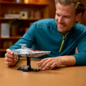 LEGO Star Wars – Acclamator-Class Assault Ship 75404 - Afbeelding 3