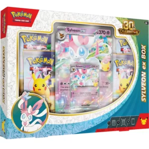 Pokémon 30th Celebration Sylveon ex Box Vier 30 jaar Pokémon Trading Card Game met de Pokémon 30th Celebration Sylveon ex Box. Deze bijzondere jubileumuitgave is een prachtige combinatie van exclusieve promo's, krachtige kaarten en boosters uit de feestelijke 30th Celebration-uitbreiding. Een absolute must-have voor zowel verzamelaars als spelers. De box bevat een exclusieve Sylveon ex promo kaart, waarmee één van de populairste Eeveelutions schittert in deze speciale jubileumcollectie. Daarnaast ontvang je meerdere boosters uit de 30th Celebration-set, zodat je jouw collectie verder kunt uitbreiden en op jacht kunt gaan naar de meest gewilde kaarten uit de set. De Pokémon 30th Celebration-uitbreiding is een eerbetoon aan drie decennia Pokémon TCG en bestaat volledig uit foil kaarten. Iedere booster bevat vijf premium foil kaarten, inclusief een foil Basic Energy, waardoor iedere pack-opening een unieke ervaring is voor iedere Pokémon-fan. Inhoud 1 exclusieve Sylveon ex promo kaart Meerdere Pokémon 30th Celebration boosterpacks Pokémon TCG Live codekaart (indien door de fabrikant inbegrepen) Of je nu een liefhebber bent van Sylveon, een fanatieke speler bent of jouw Pokémon-verzameling wilt uitbreiden met exclusieve jubileumproducten, de Pokémon 30th Celebration Sylveon ex Box is een schitterende toevoeging aan iedere collectie.