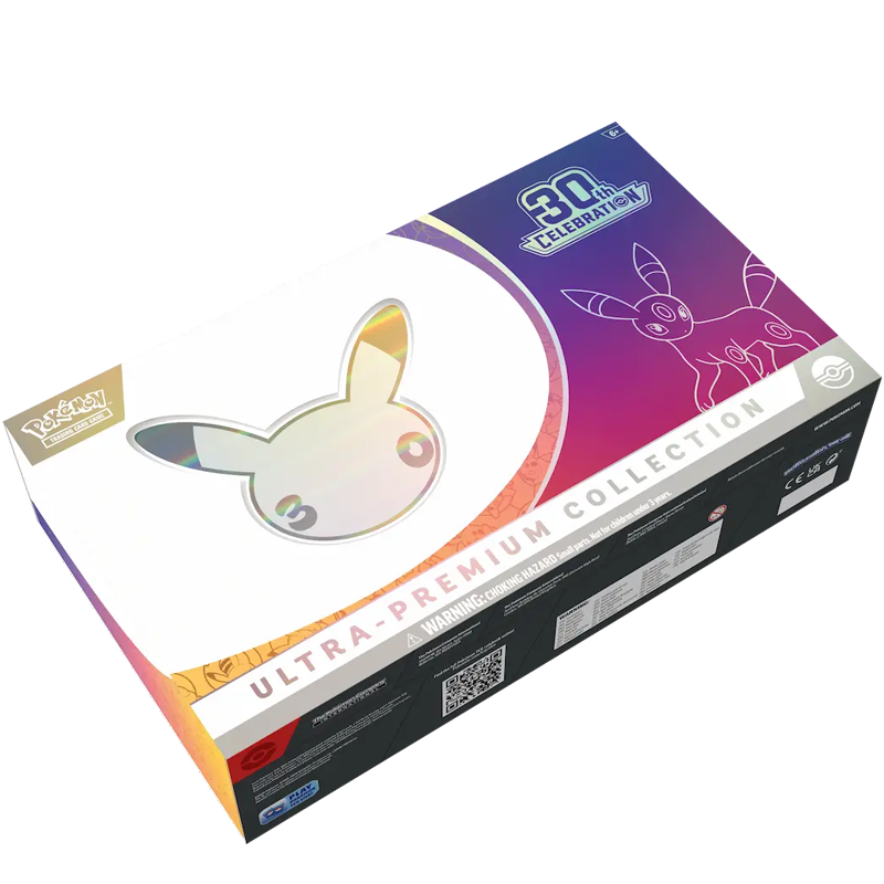 Pokémon TCG: 30th Celebration Ultra-Premium Collection – Night Out Version Vier 30 jaar Pokémon Trading Card Game met het absolute pronkstuk van de jubileumserie: de Pokémon TCG: 30th Celebration Ultra-Premium Collection – Night Out Version. Deze luxe verzamelbox behoort tot de meest exclusieve producten van de 30th Celebration-uitbreiding en is speciaal ontworpen voor verzamelaars die op zoek zijn naar het allerbeste. De Night Out Version staat volledig in het teken van de magie van de nacht, met Pikachu, Umbreon en andere geliefde Pokémon in een sfeervolle nachtelijke setting. Naast exclusieve promo kaarten bevat deze Ultra-Premium Collection hoogwaardige accessoires en een ruime selectie boosters uit de historische 30th Celebration-uitbreiding. De 30th Celebration-uitbreiding viert drie decennia Pokémon TCG en bestaat volledig uit foil kaarten. Iedere booster bevat vijf premium foil kaarten, waaronder een gegarandeerde Pikachu Rare. Er zijn maar liefst 30 verschillende Pikachu-illustraties te verzamelen, elk ontworpen door een andere kunstenaar. Daarnaast bevat iedere booster ook een foil Basic Energy. De set introduceert bovendien de gloednieuwe Futuristic Rare-rarity, met indrukwekkende illustraties van de bekende Japanse kunstenaar YOSHIROTTEN. Ook bevat deze Ultra-Premium Collection een speciale Classic Collection, waarin iconische Pokémon-kaarten terugkeren als luxe herdrukken, voorzien van een exclusieve 30th Celebration Pikachu-stempel. De exclusieve Night Out-accessoires maken deze uitvoering compleet. Bewaar en bescherm jouw kaarten met een premium speelmat, deckbox en 65 exclusieve card sleeves, voorzien van sfeervolle artwork van Pikachu, Umbreon en andere Pokémon onder een prachtige sterrenhemel. Inhoud Exclusieve Pikachu ex promo kaart (Night Out Version) Exclusieve Umbreon ex promo kaart Meerdere Pokémon 30th Celebration boosterpacks Classic Collection boosterpack(s) Premium speelmat Premium deckbox 65 exclusieve card sleeves Overige premium Pokémon TCG-accessoires Pokémon TCG Live codekaart (indien door de fabrikant inbegrepen) Ben jij op zoek naar één van de meest luxe Pokémon-producten ooit uitgebracht? Dan is de Pokémon TCG: 30th Celebration Ultra-Premium Collection – Night Out Version een absolute must-have en een indrukwekkend eerbetoon aan 30 jaar Pokémon Trading Card Game.
