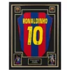 Ronaldinho – Gesigneerd FC Barcelona Shirt | Professioneel Ingelijst
